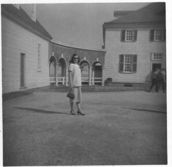 MAG040 - Margie Godsey - 1959 (PregnantQ)